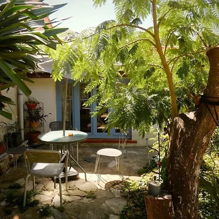 아파트 La Campagne Dans La 나르본